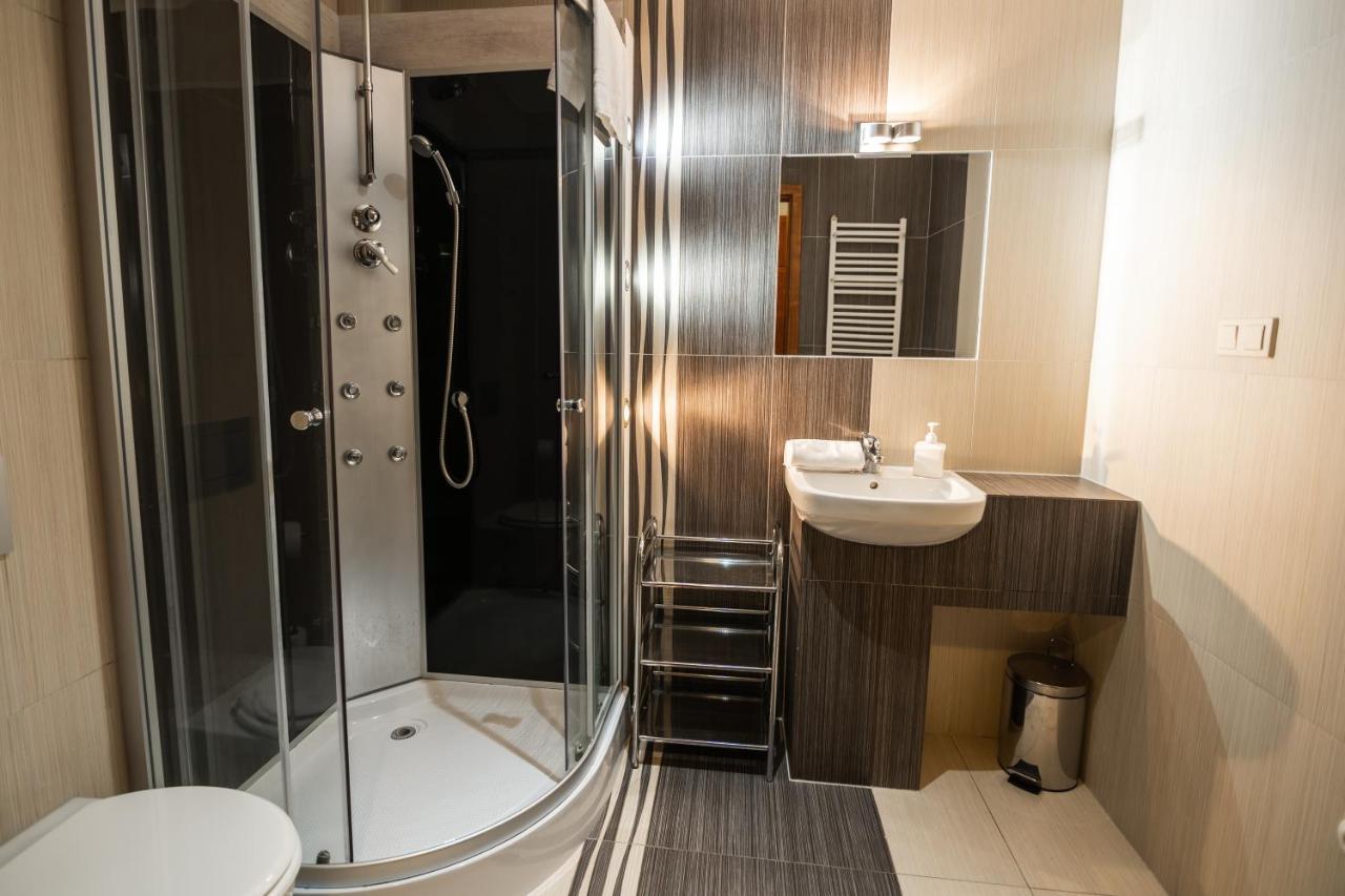 Karkonosky Apartamenty - Huta Szkla ชกลาร์สกา ปอเรมบา ภายนอก รูปภาพ